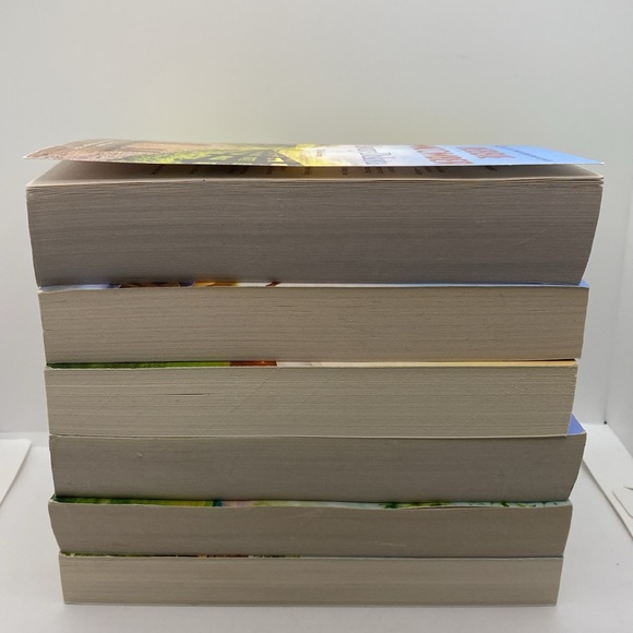 Debbie Macomber Bundle 6 Novels Romance Dakota Home Dakota Born Always Dakota - Picture 11 of 13